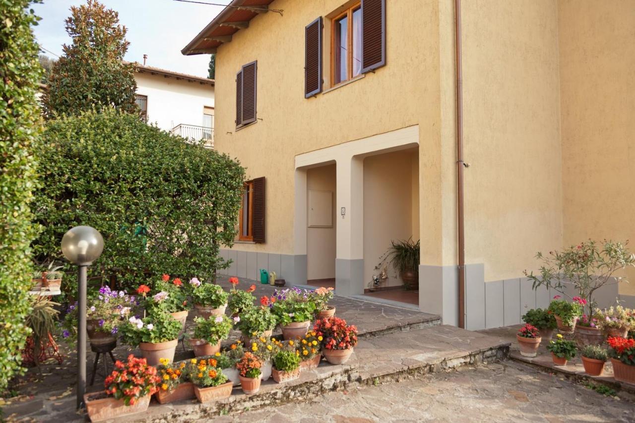 Casa Vacanze Dalla Nonna Apartment บิบเบียนา ภายนอก รูปภาพ